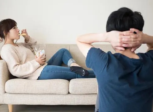 广州私人调查侦探：夫妻共同财产购买的股权是否属于个人财产？